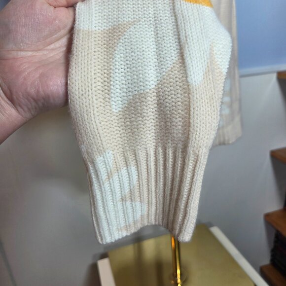 Miss Sparkling Small Daisy Tight Knit Longsleeve Casual Fall Winter Sweater - Picture 5 of 9